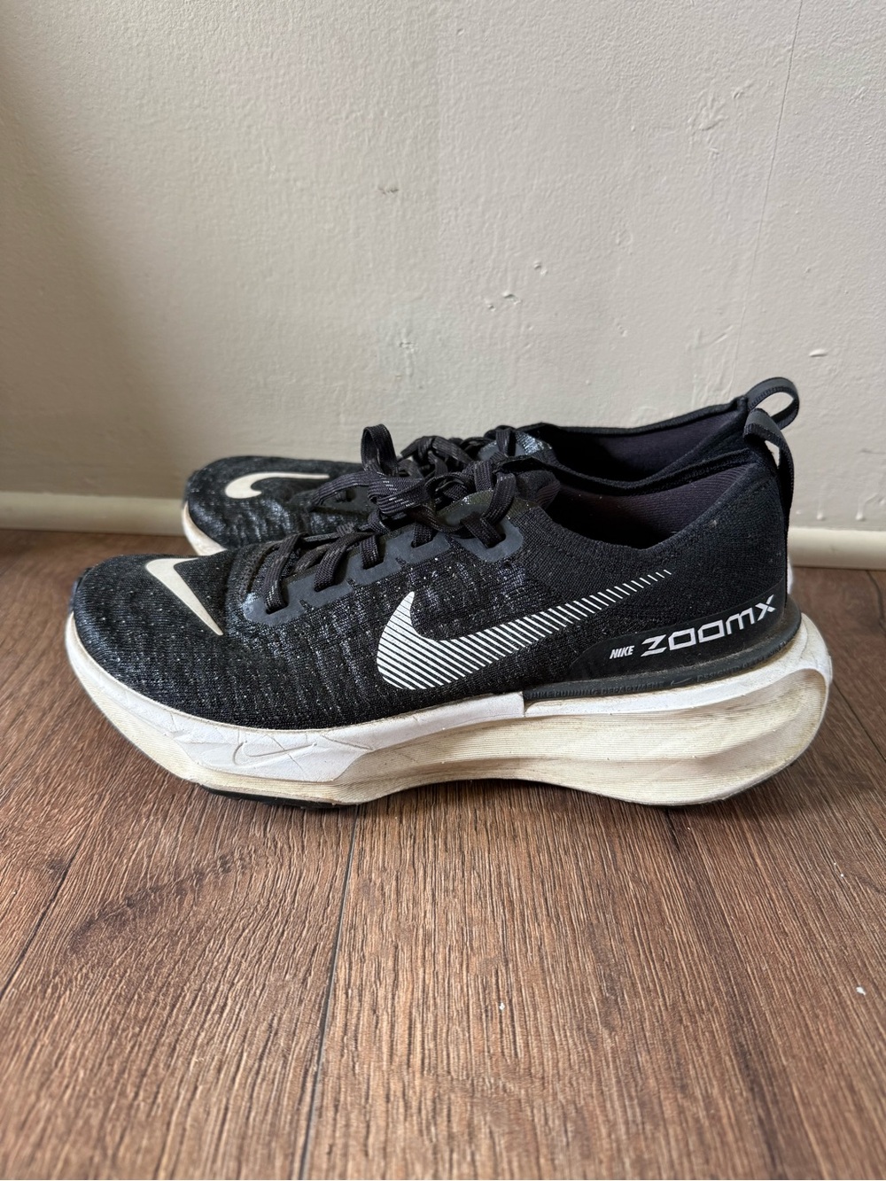 Nike ZoomX Invincible 3 ‘Black White’ Running Shoes Women’s size 7.5